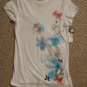 NWT! 🙌  Hurley top from PacSun